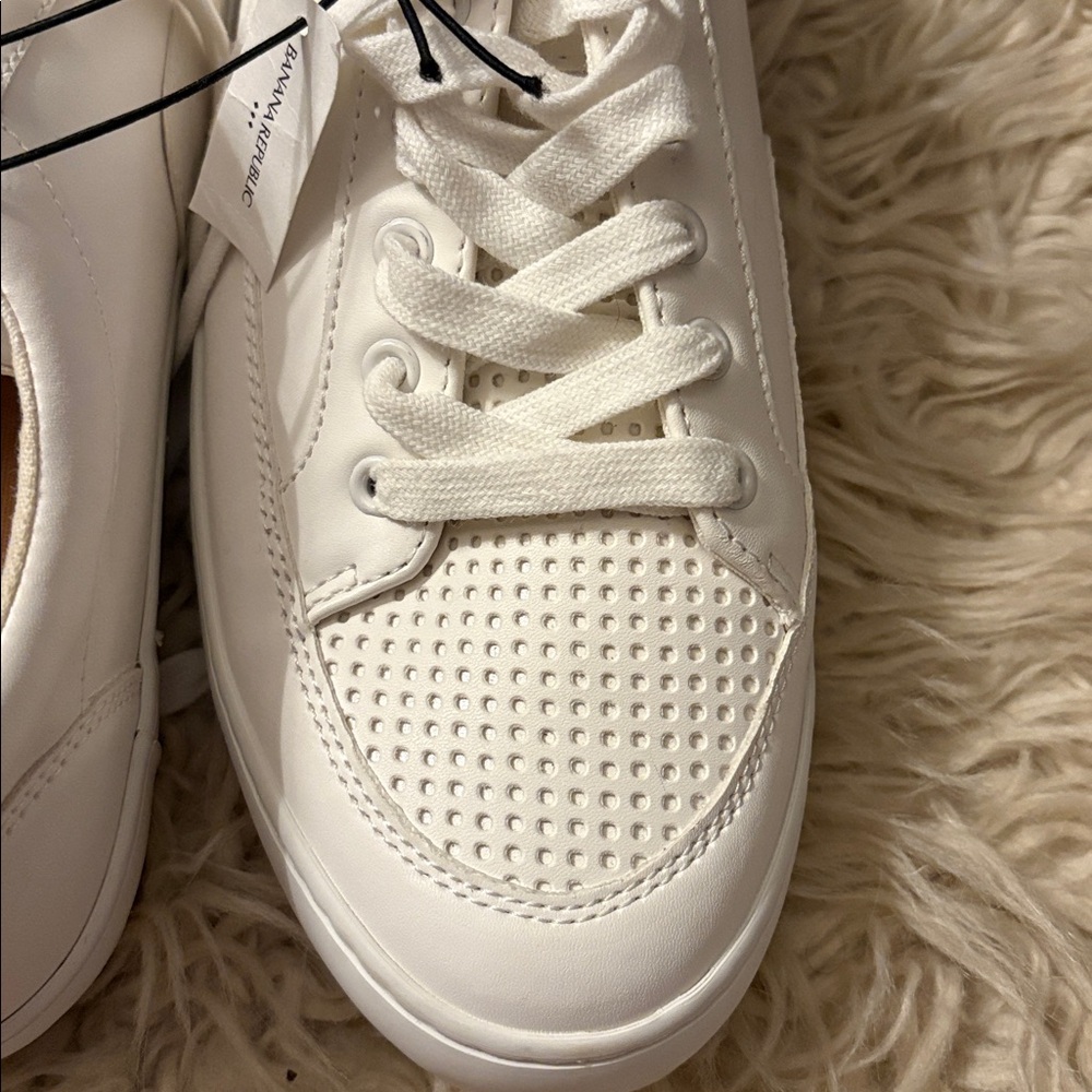 Banana Republic Classic White Lace-Up Sneakers sz 10 - Picture 6 of 8